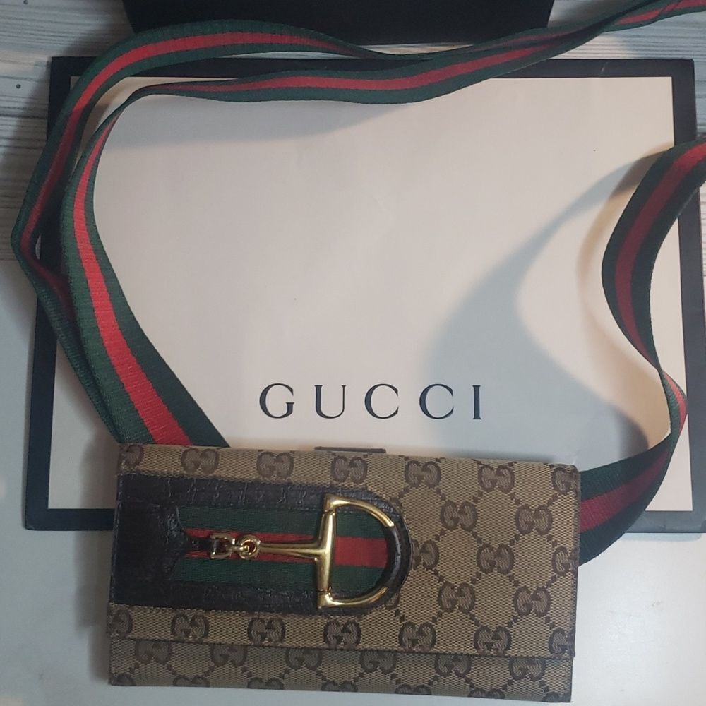 Gucci GG Monogram Horsebit Crossbody Wallet Bag